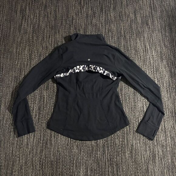 Lululemon define jacket animal print RARE - Picture 2 of 10